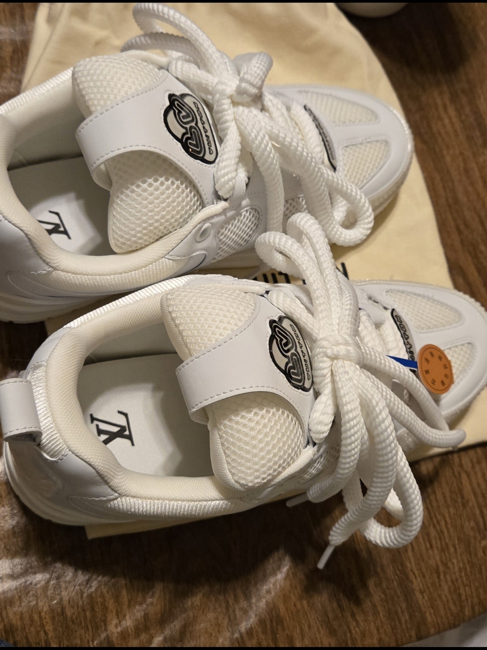 Louis Vuitton Mens White LV Skater Sneakers - Picture 11 of 11